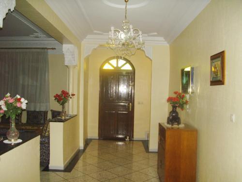 4 Bedrooms Luxurious Villa In Agadir Ref 1081