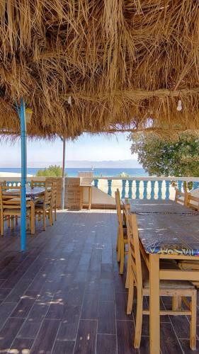 Hotel Blue Bird Village