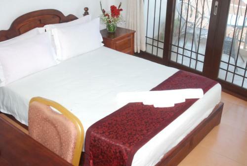 Evergreen Hotel