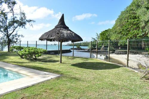 Clair De Lune - Private 2 Bedrooms Beachfront Villa
