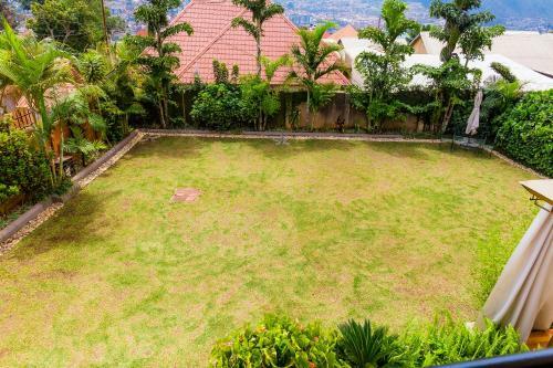 Bed & Breakfast Nzuki House