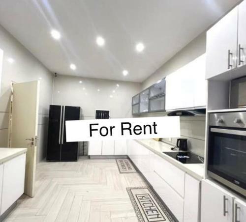 Luxurious 3-bedroom Apartment With A Swimming Pool