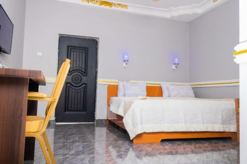 Ruks Hotel