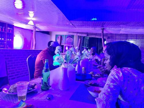 Hostal Sundowner Lodge