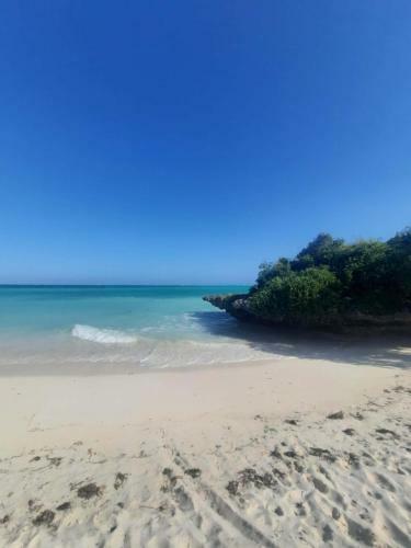 Villa Mirror House Watamu