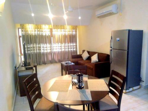 Dhahabu Luxury Beachfront Apartments 1br.