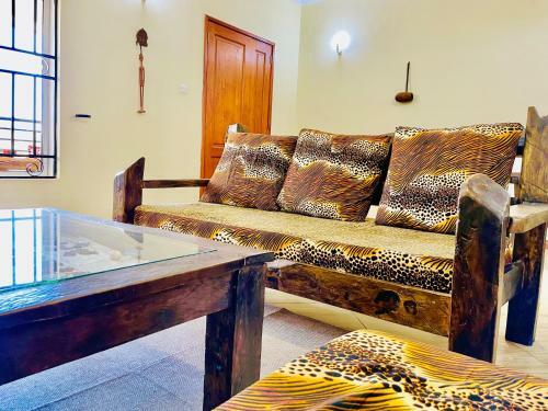 Sana Africa Home ? Simba Room