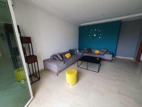 Full High Standard 2 Bedrooms Apartment In Laouina