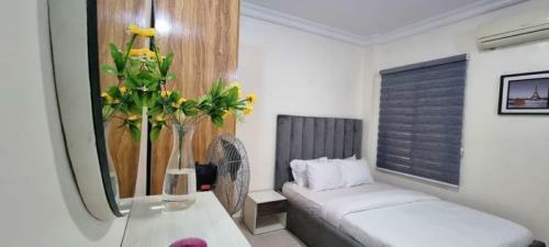 Olive Apartments