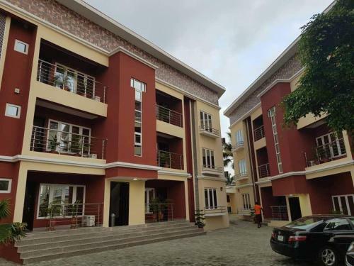 Luxury 2 Bedroom Apartment Away From Home