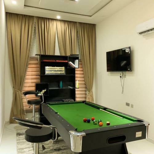 Adeola's Paradise