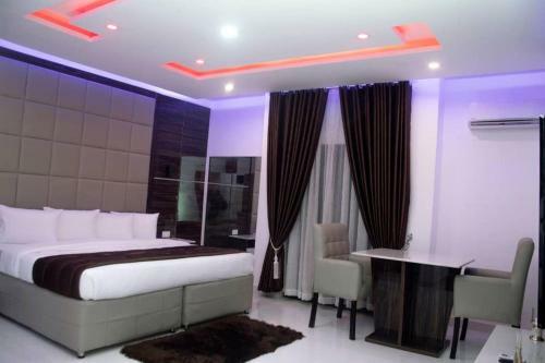 Delightful Banana Island Apartment