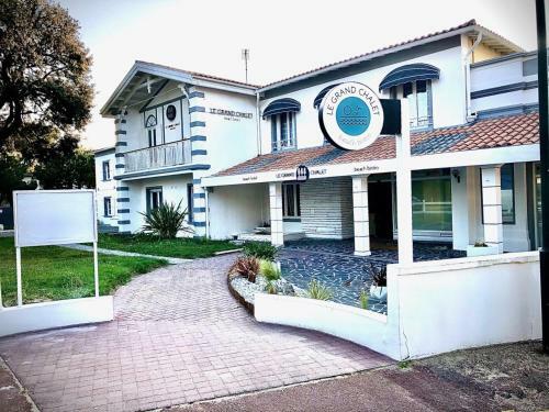 Hotel - Restaurant Le Grand Chalet