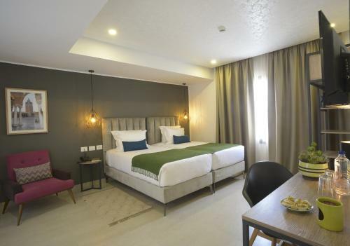 Apartamento Maia Hotel Suites