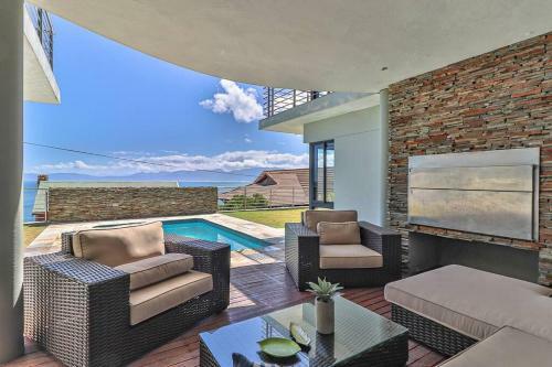 Villa 72 On Vyfer - Family Friendly Whale Watching