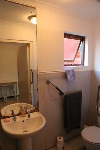 Hostal 17 Hawkes Head Self Catering