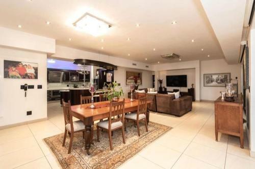Hawaan Holiday Home