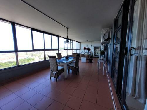 Apartamento Accommodation Front - Fabulous 4 Sleeper With Jaw - Dropping Views
