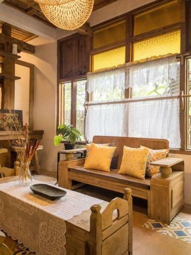 Villa Omah Joho Guesthouse