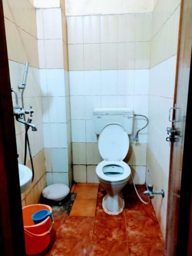 Hotel Priti Guest House By Wb Inn