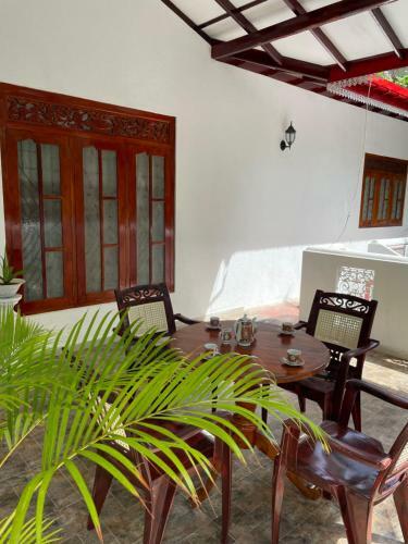 Sunhaven Villa & Apartment