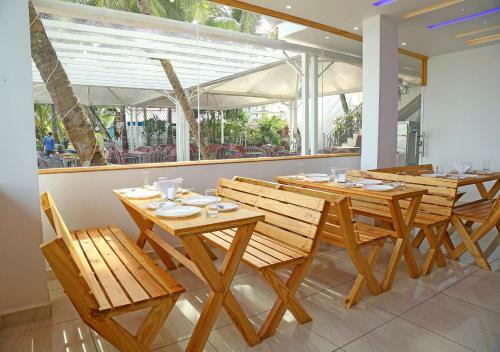 Hotel M Aples Jacks Place