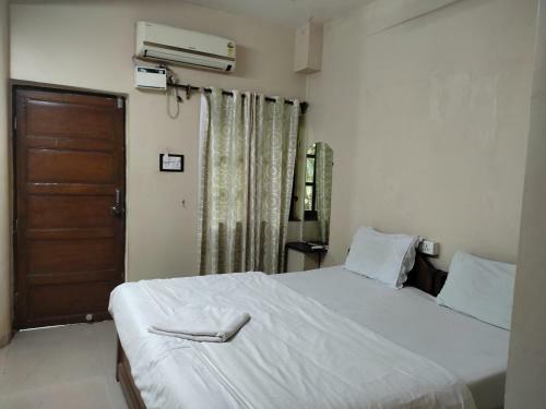 Hostal Tanisha Guest House