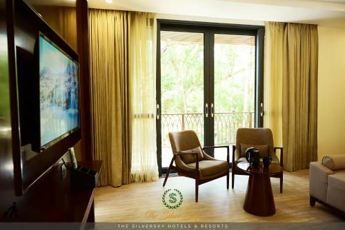 Hotel The Silver Sky Resorts