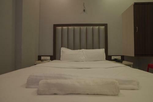 Hotel Royal Orbit By Wb Inn