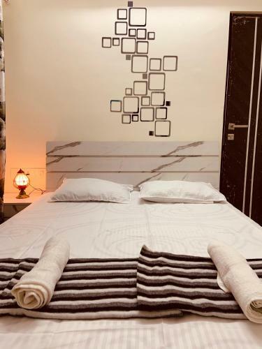 La Maison Entire 2 Bhk Serviced Apartment