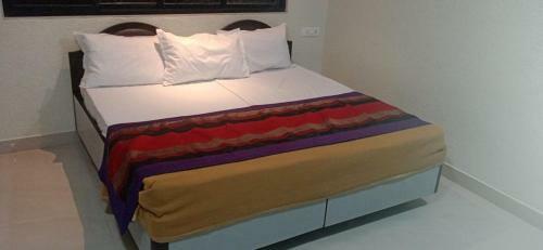 Shraddha Hotel