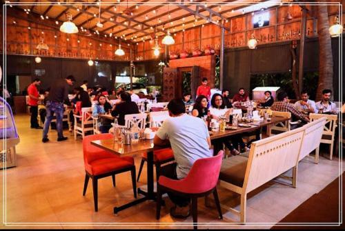 Maple Social Hubz-hostel