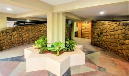 Hotel Embassy Stay
