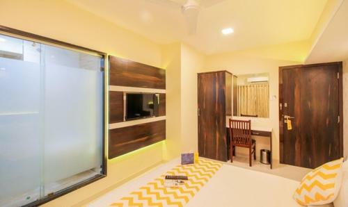 Hotel Embassy Stay