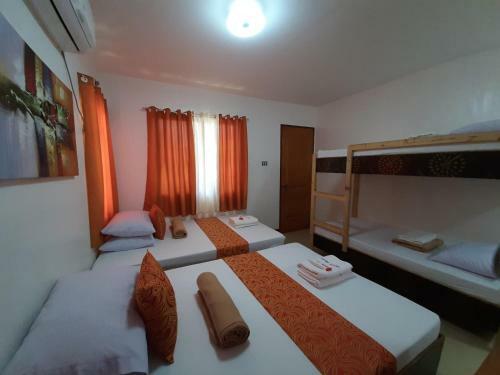 Hostal Mkb Pension