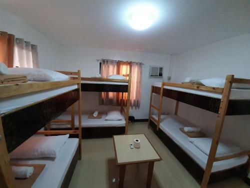 Hostal Mkb Pension