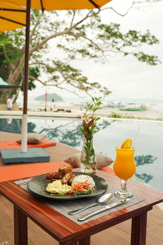 Hotel Weekends El Nido Beach Resort