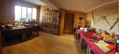 Hotel H�tel Restaurant Bellec�te