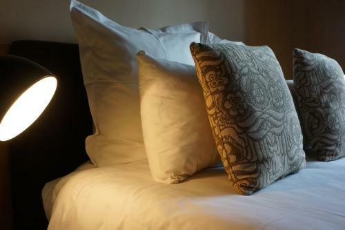 Hotel Courtille De Solutr�