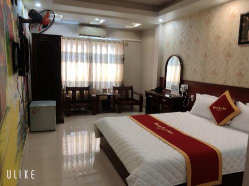 Hotel Kh�ch S?n Nam S?n
