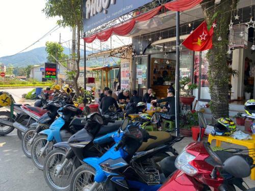Phuot House Restaurant And Motorbikes