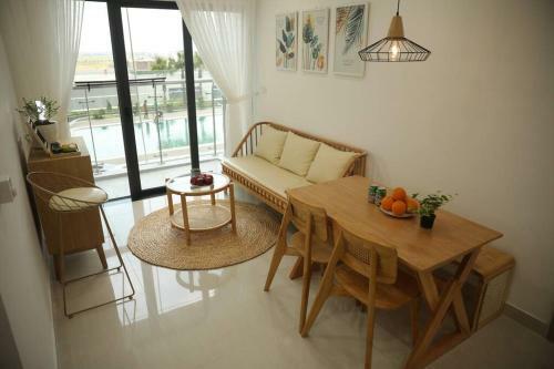 Apartamento C?n H? Cao C?p Phong C�ch Vintage C� B? B?i