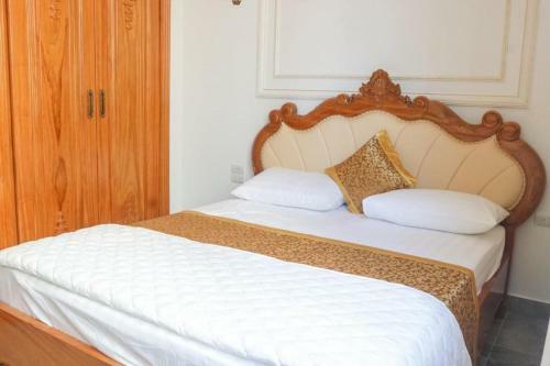 Rosalia Villa