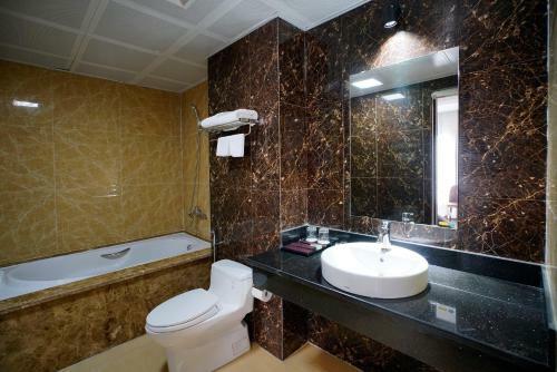Ha Long Trendy Hotel