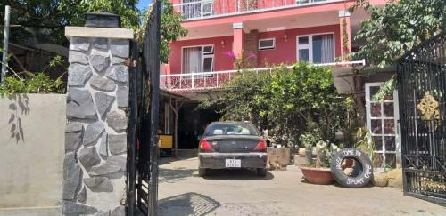 Hotel Tr?ng Non House