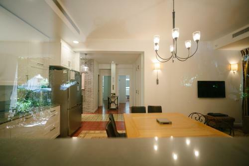 Mr Bazel 2br&2washrooms Apartment