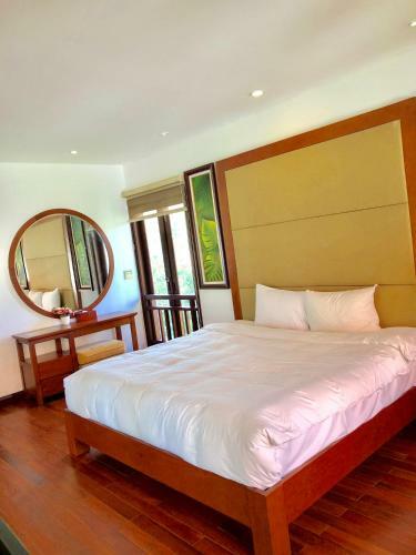 Charming 4 Bedrooms Villas With Few Step To Beach