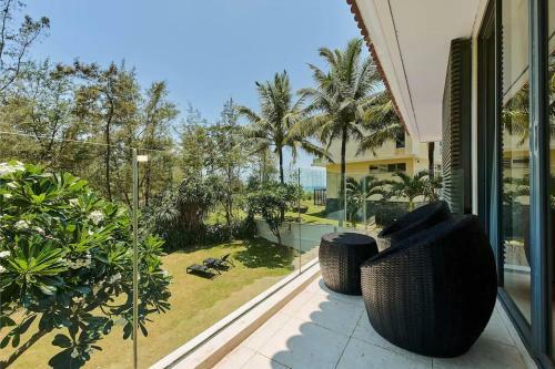 Da Nang Beach Villas - 5 Star Resort