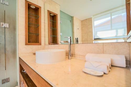 Stunning 5 Bedrooms Villas 5 Stars