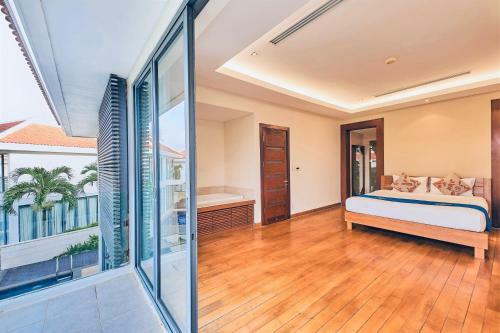 Stunning 5 Bedrooms Villas 5 Stars